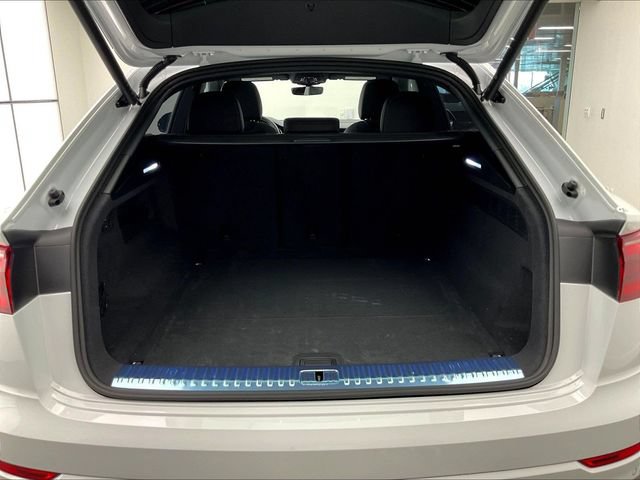 New 2026 Audi Q8 Premium Plus AWD/4WD image 11