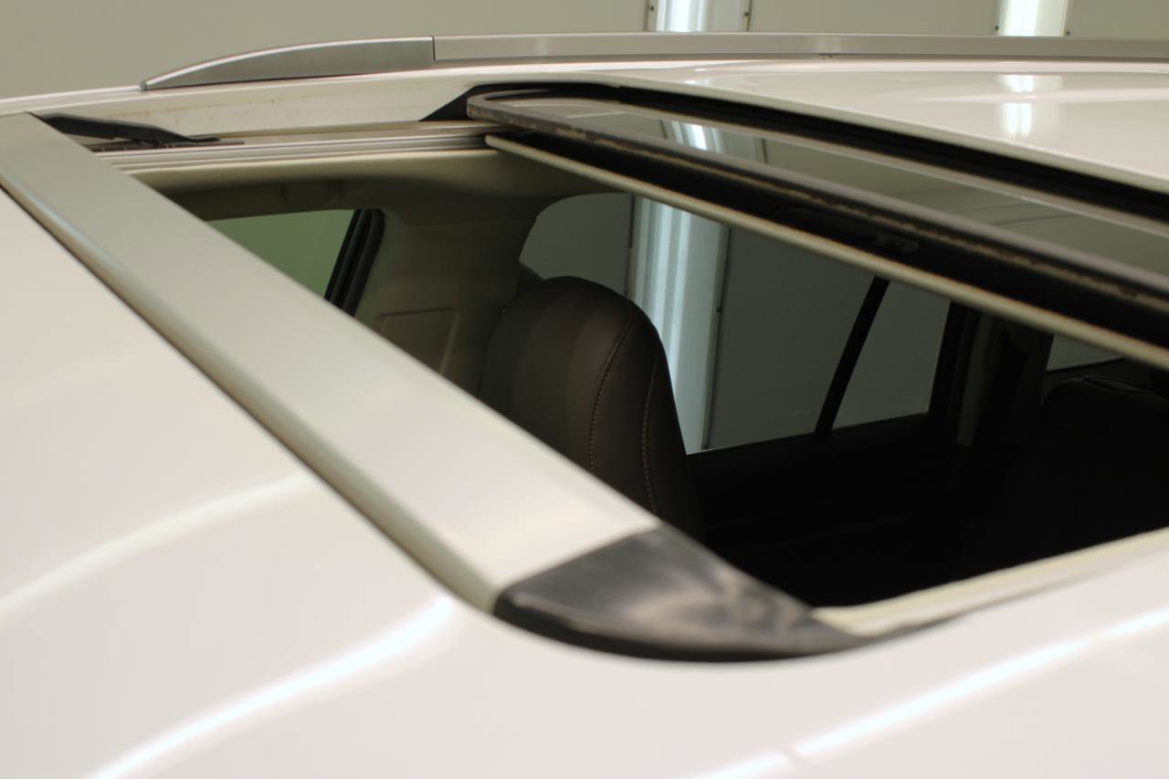 Used 2017 Lexus GX 460 Premium w/ Premium Package image 26