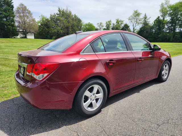 Used 2016 Chevrolet Cruze LT FWD image 6