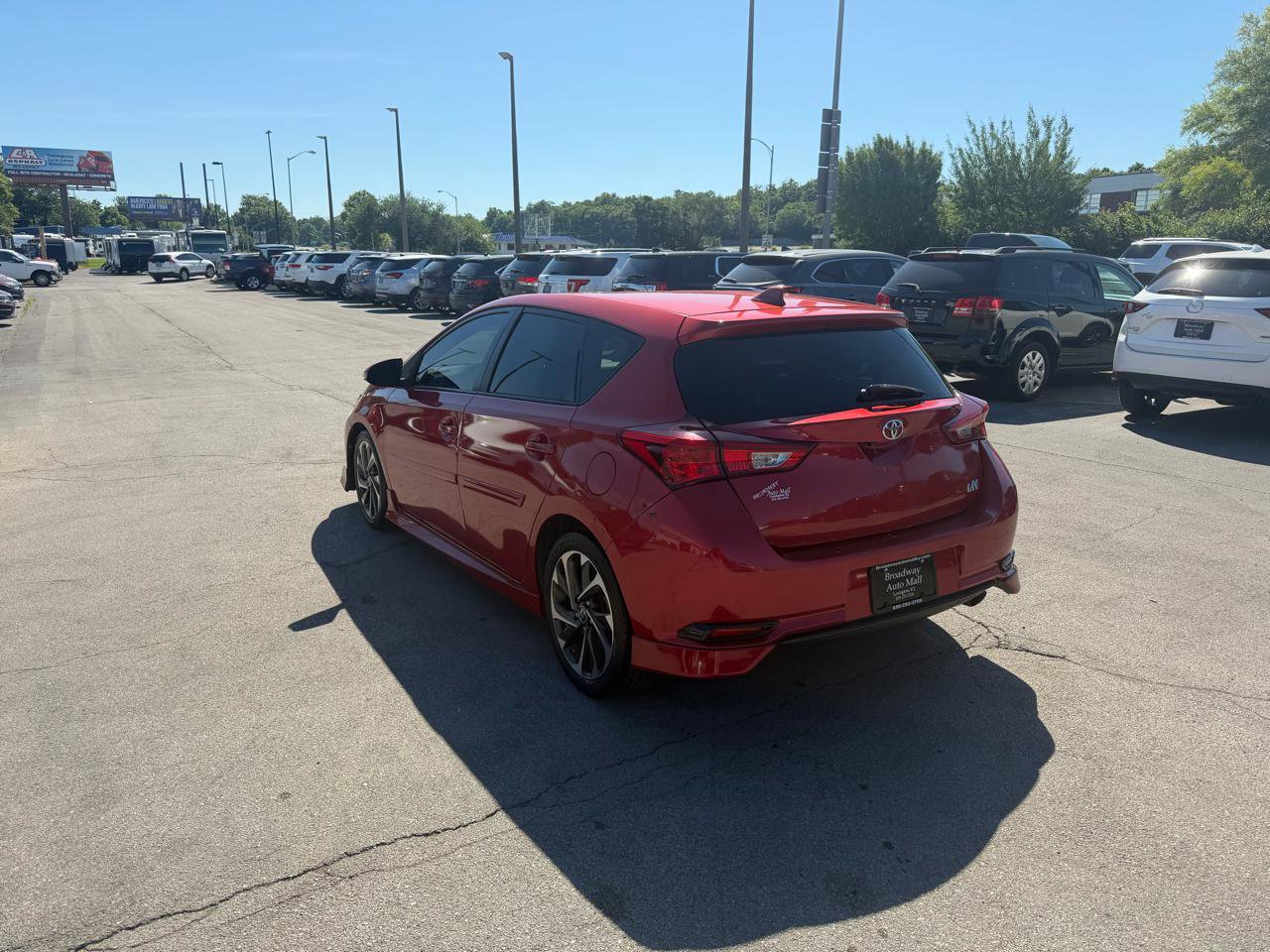 Used 2017 Toyota Corolla iM w/ All-Weather Mat Package FWD image 5