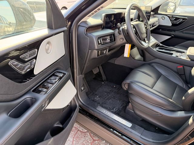 New 2025 Lincoln Aviator Reserve w/ Equipment Group 201A image 26