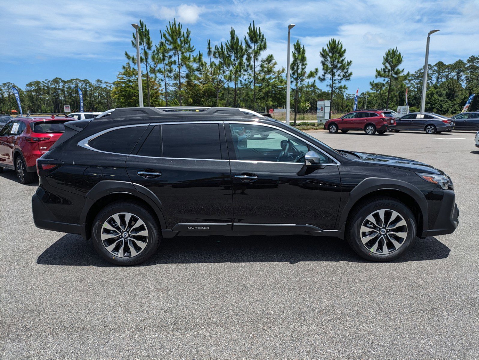 Used 2024 Subaru Outback Touring image 3
