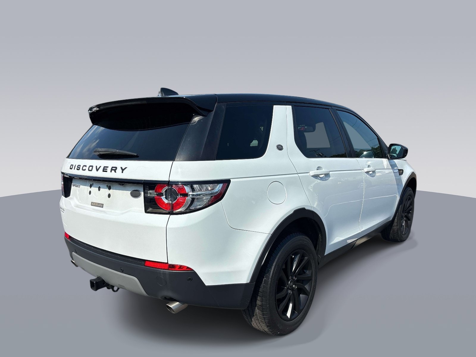 Used 2017 Land Rover Discovery Sport SE AWD/4WD image 3