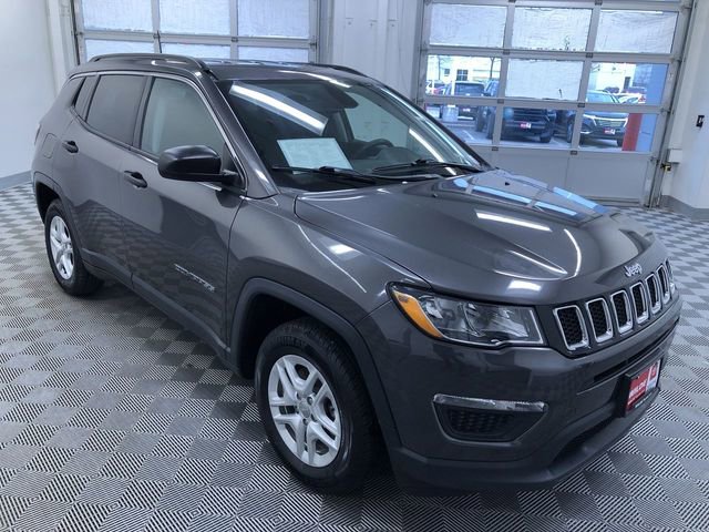 Used 2019 Jeep Compass Sport image 28