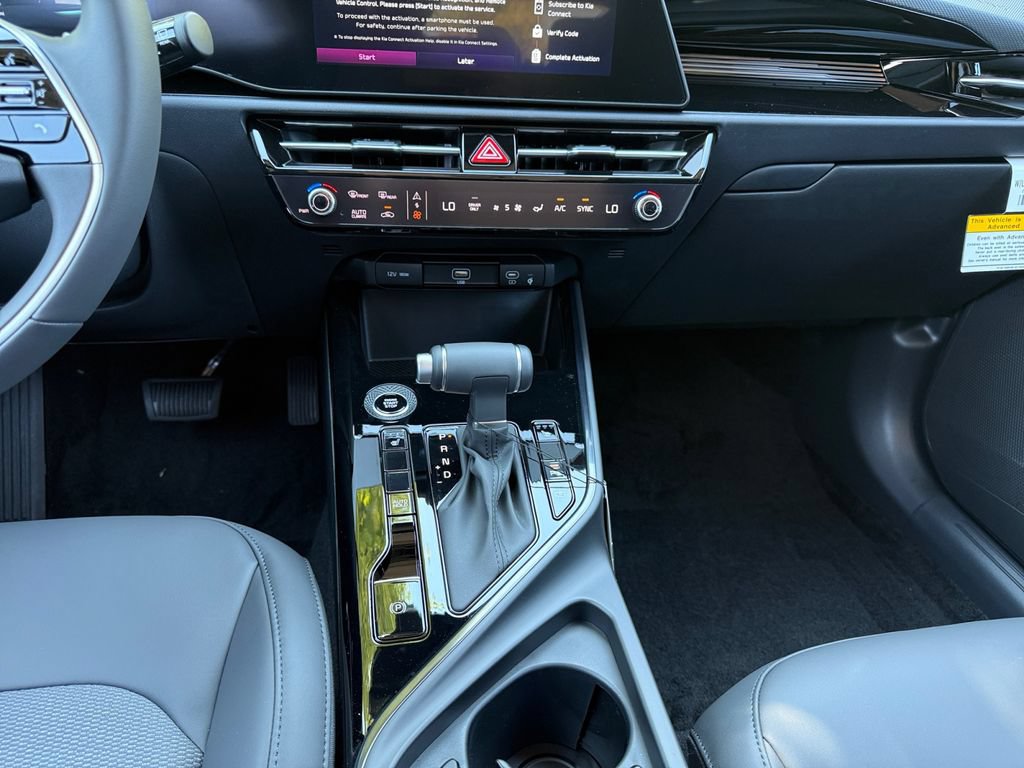 New 2026 Kia Niro EX w/ EX Premium Package FWD image 11
