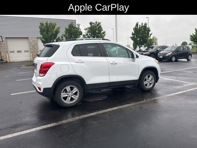 Used 2019 Chevrolet Trax LT w/ LT Convenience Package AWD/4WD image 3