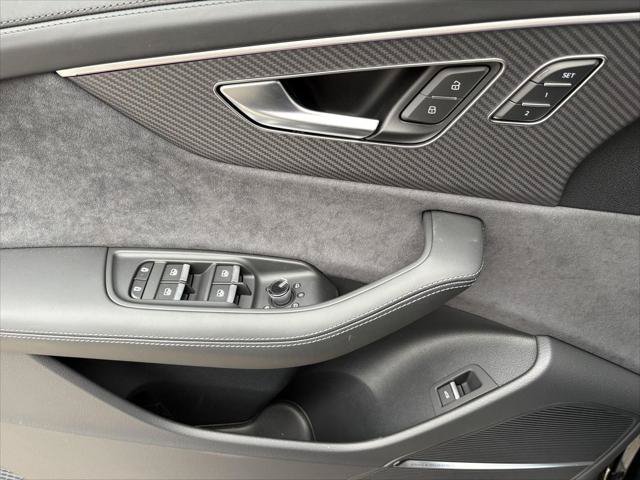New 2027 Audi RS Q8 performance AWD/4WD image 12