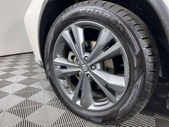 Used 2020 Nissan Murano Platinum image 11