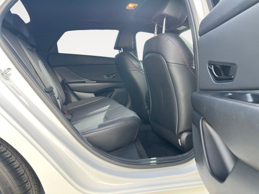 Used 2023 Hyundai Elantra N Line image 29