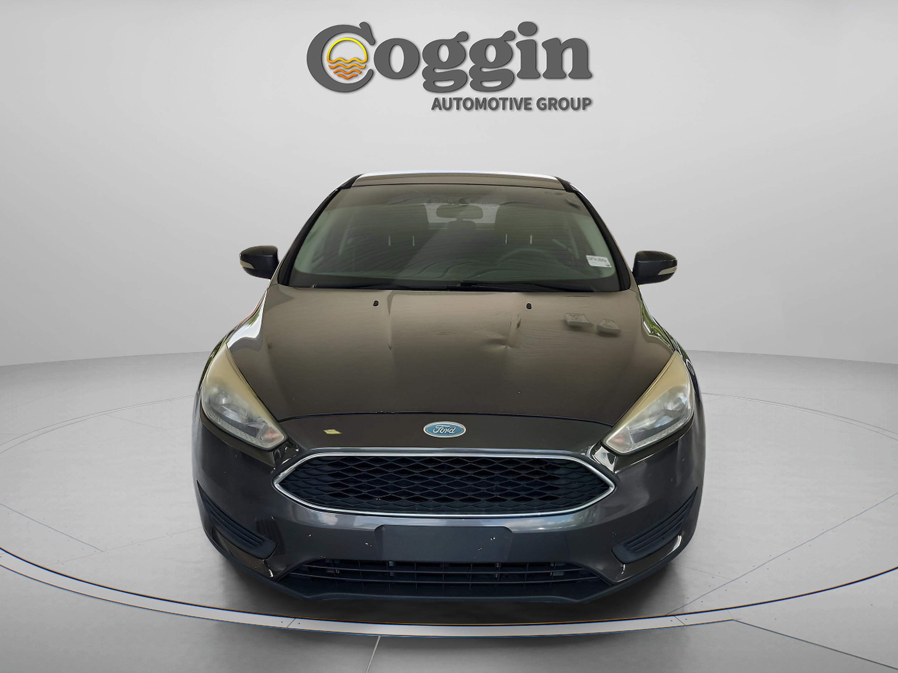 Used 2017 Ford Focus SE FWD image 9