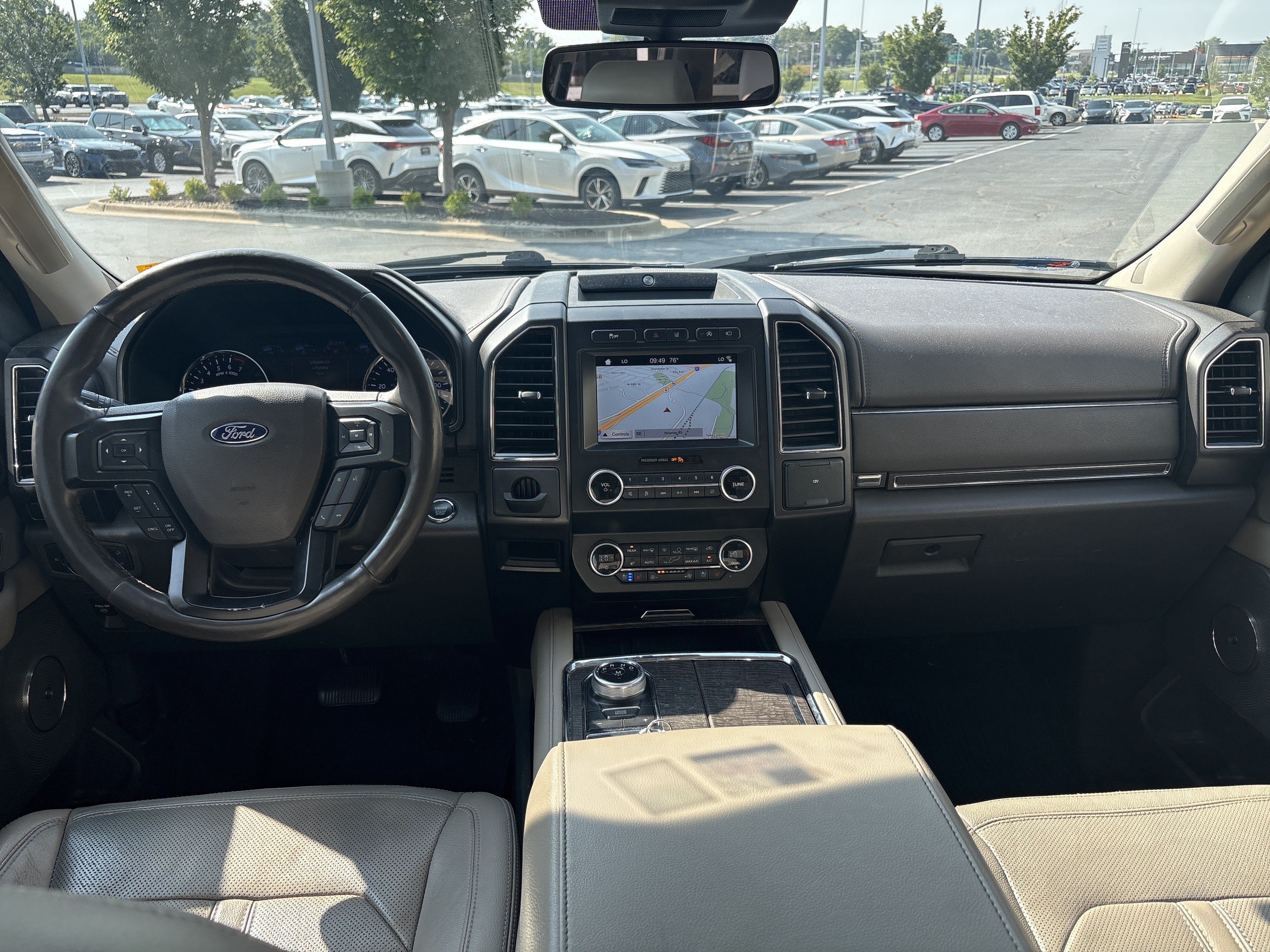 Used 2019 Ford Expedition Limited w/ Equipment Group 302A RWD image 29
