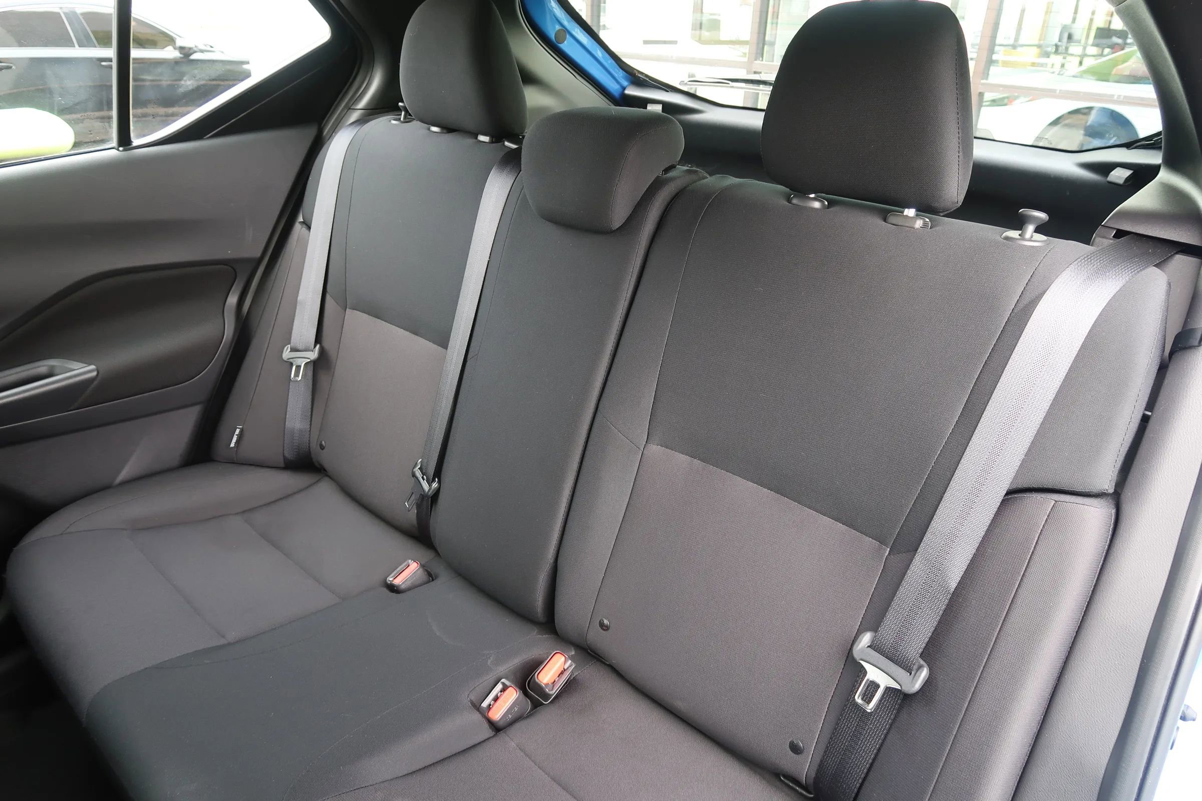 Used 2024 Nissan Kicks S image 21