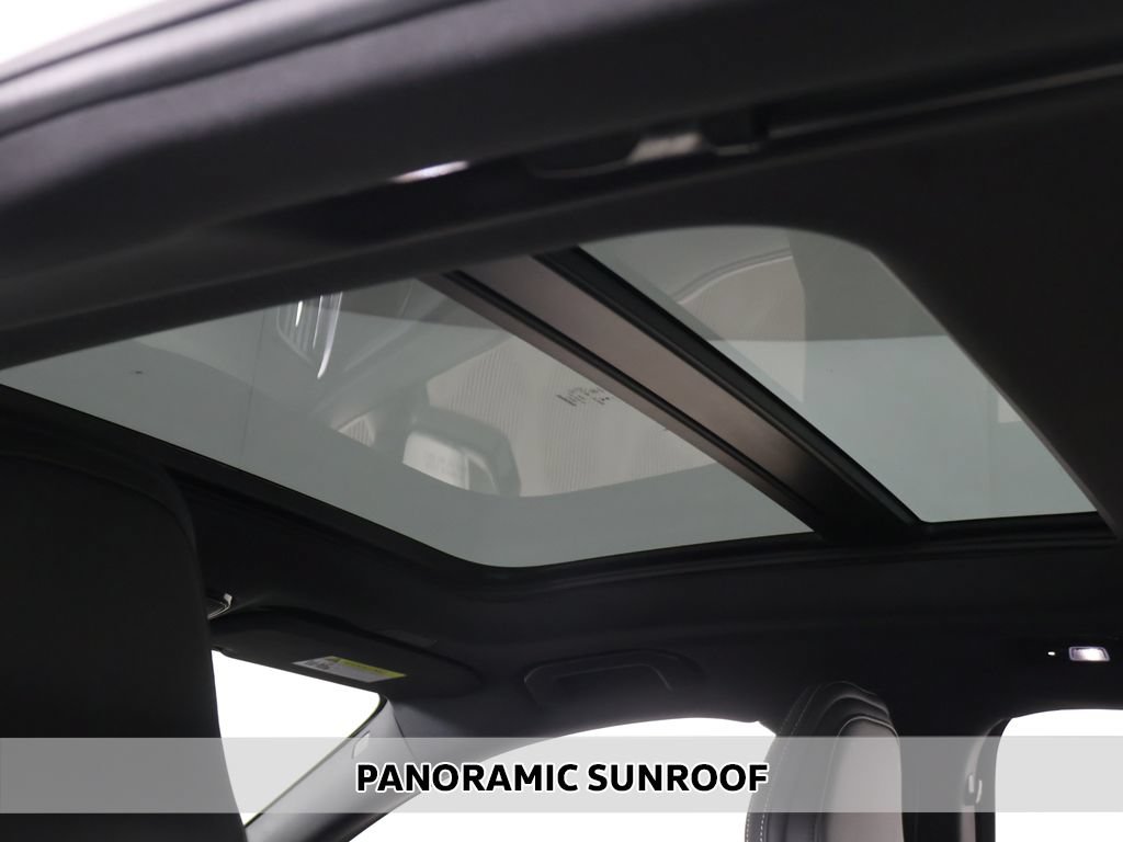 Used 2024 Volvo S60 B5 Plus w/ Climate Package AWD/4WD image 4