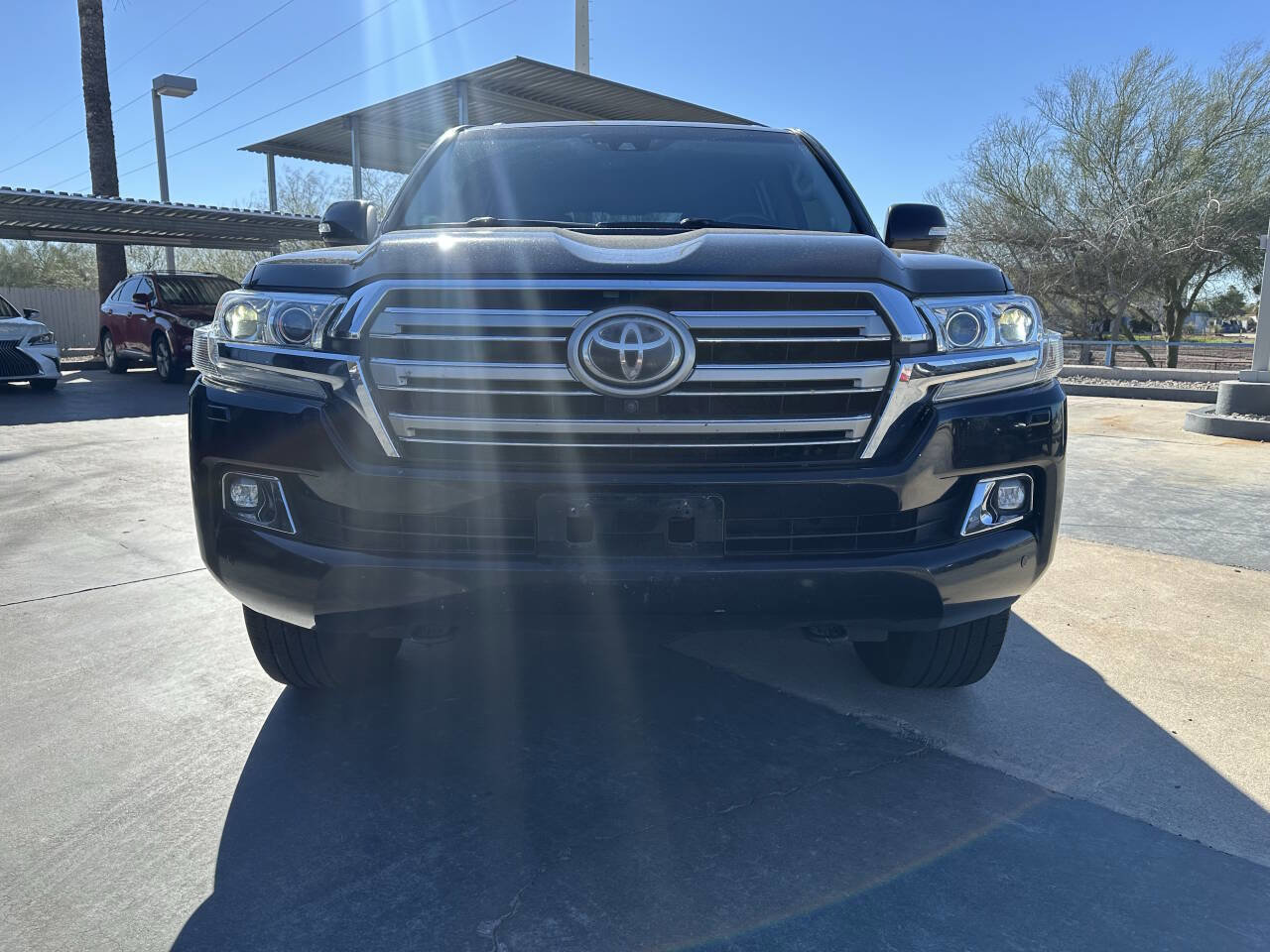 Used 2016 Toyota Land Cruiser Base AWD 4dr SUV image 2