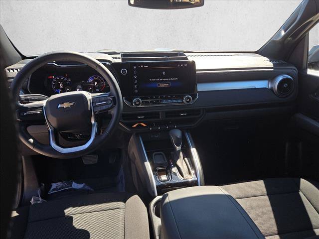 Used 2025 Chevrolet Colorado LT RWD image 15