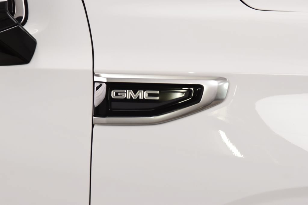 Used 2024 GMC Yukon XL Denali w/ Max Trailering Package AWD/4WD image 16