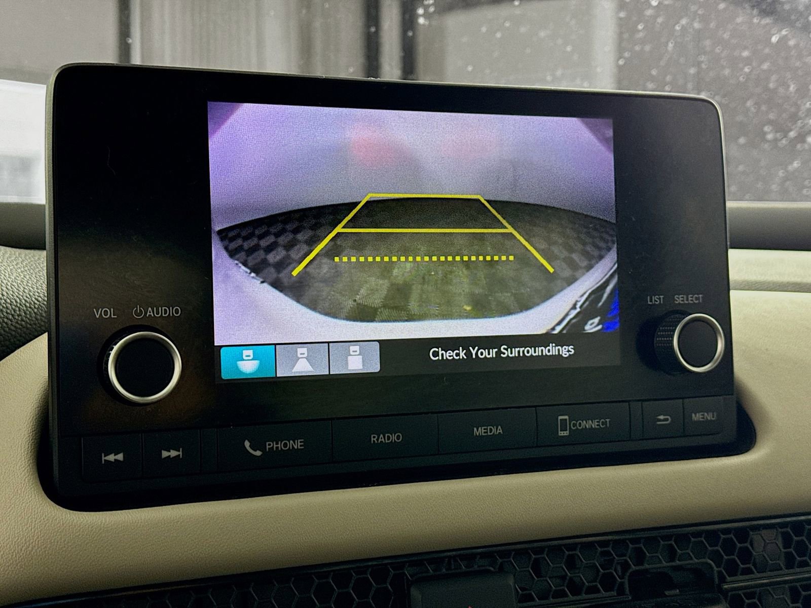 Used 2024 Honda HR-V LX image 10