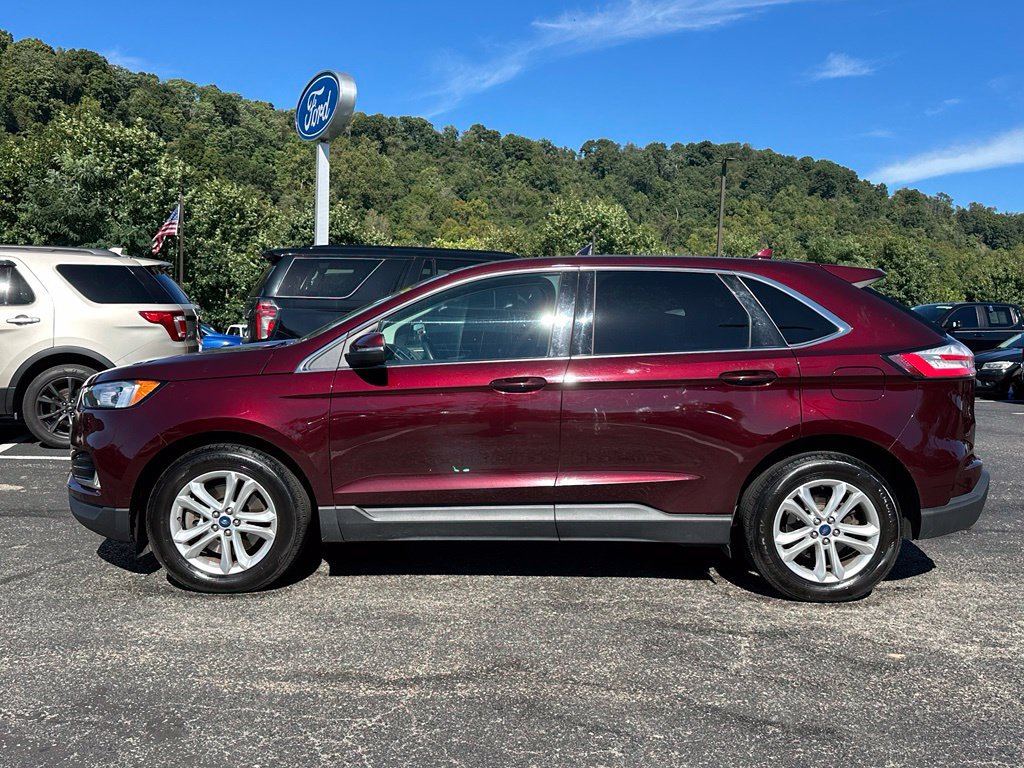 Used 2020 Ford Edge SEL w/ Convenience Package AWD/4WD image 2