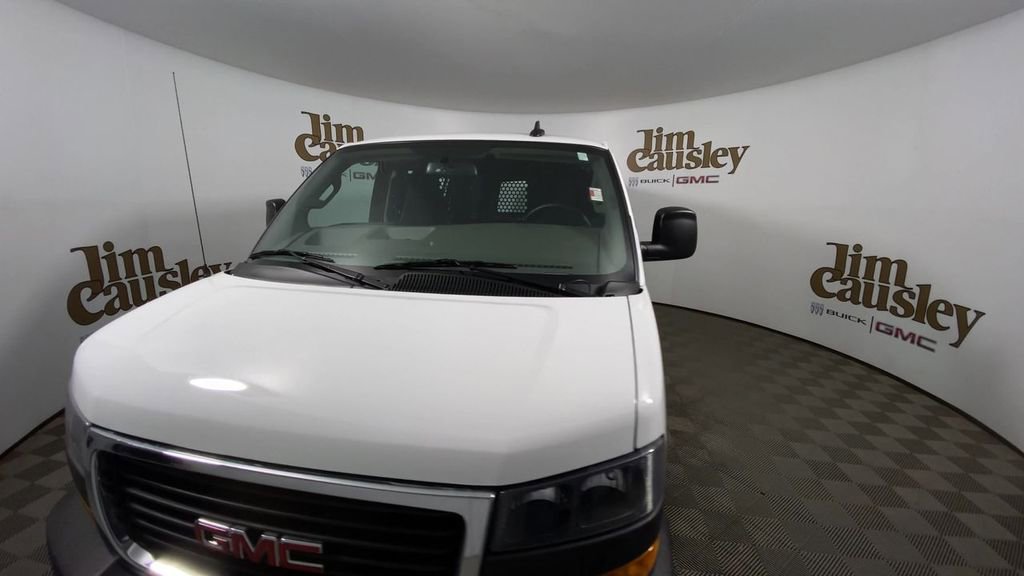 Certified 2024 GMC Savana 2500 w/ Driver Convenience Package image 3