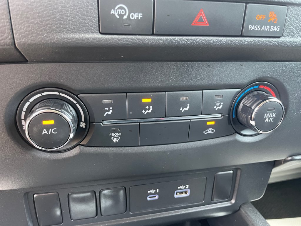 Used 2023 Nissan Frontier SV AWD/4WD image 28