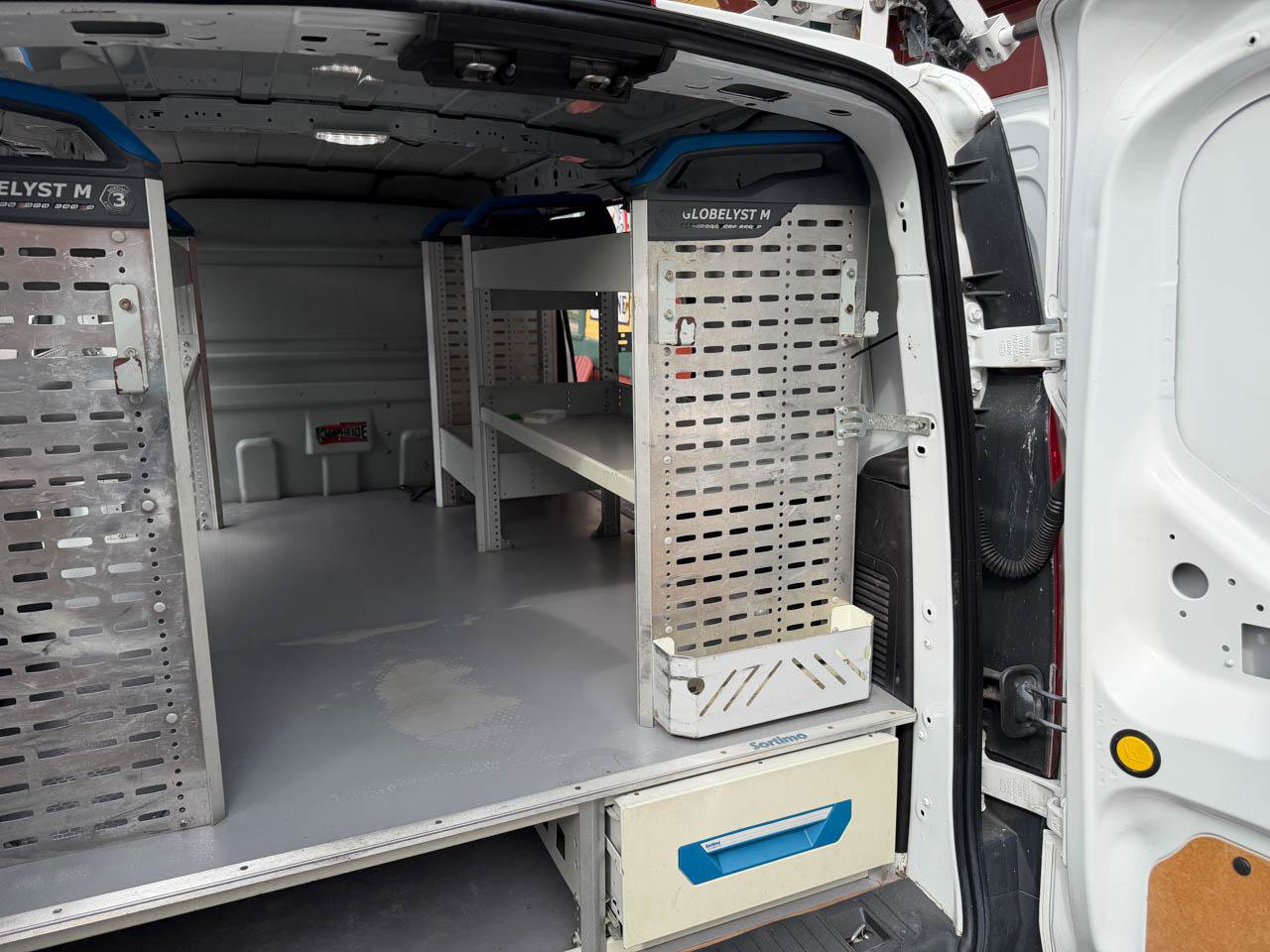 Used 2014 Ford Transit Connect XL image 20