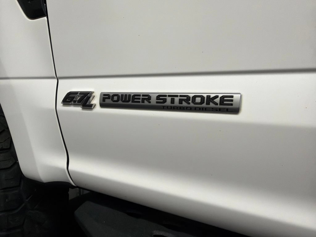 Used 2022 Ford F250 Lariat w/ Black Appearance Package AWD/4WD image 43