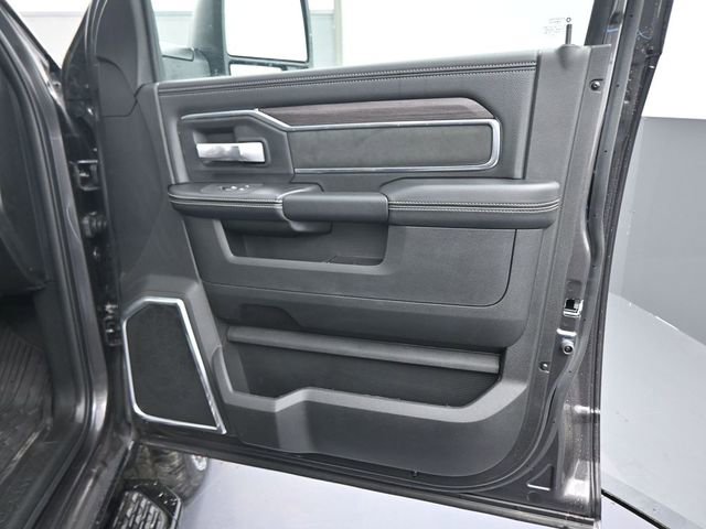 New 2026 RAM 2500 Laramie w/ Night Edition image 37