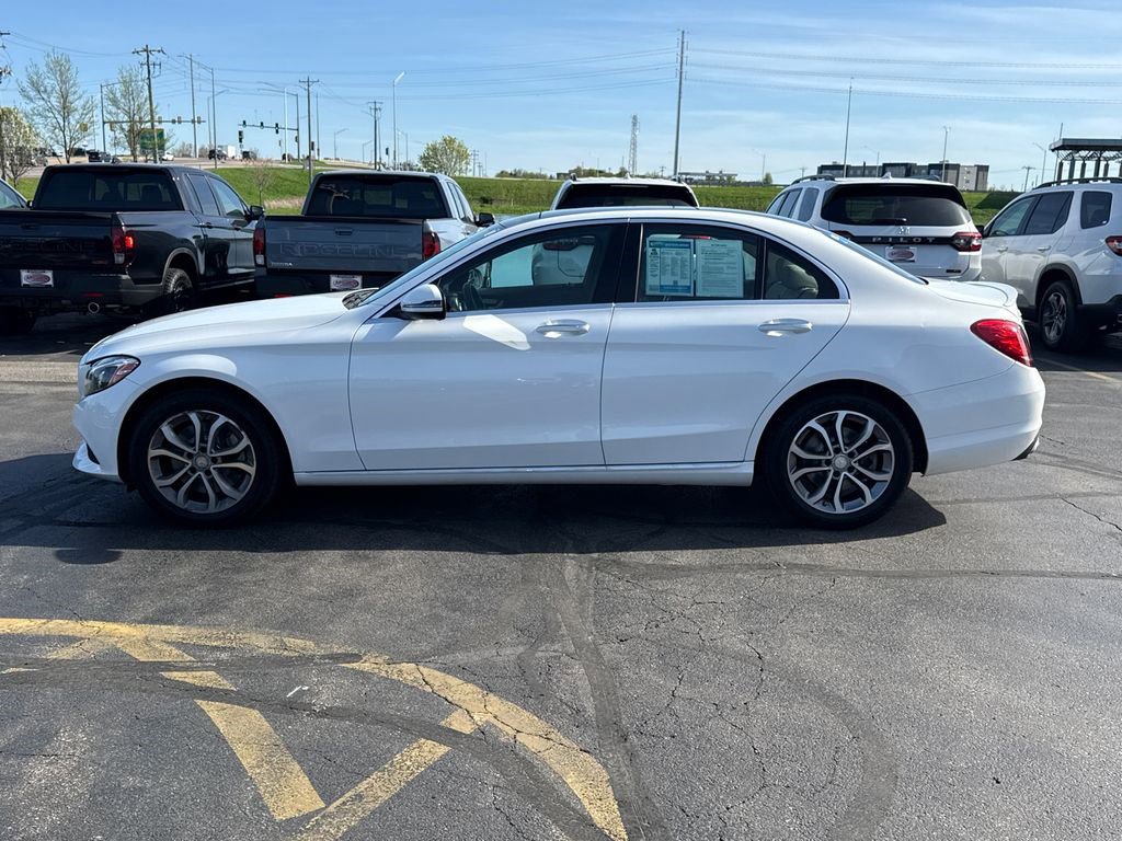 Used 2016 Mercedes-Benz C 300 4MATIC Sedan image 8