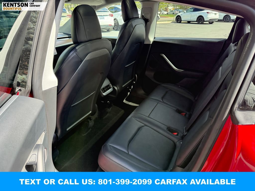 Used 2023 Tesla Model Y Performance AWD/4WD image 32
