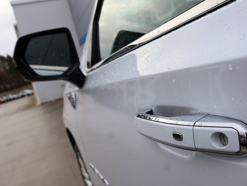 New 2026 GMC Yukon Denali image 11