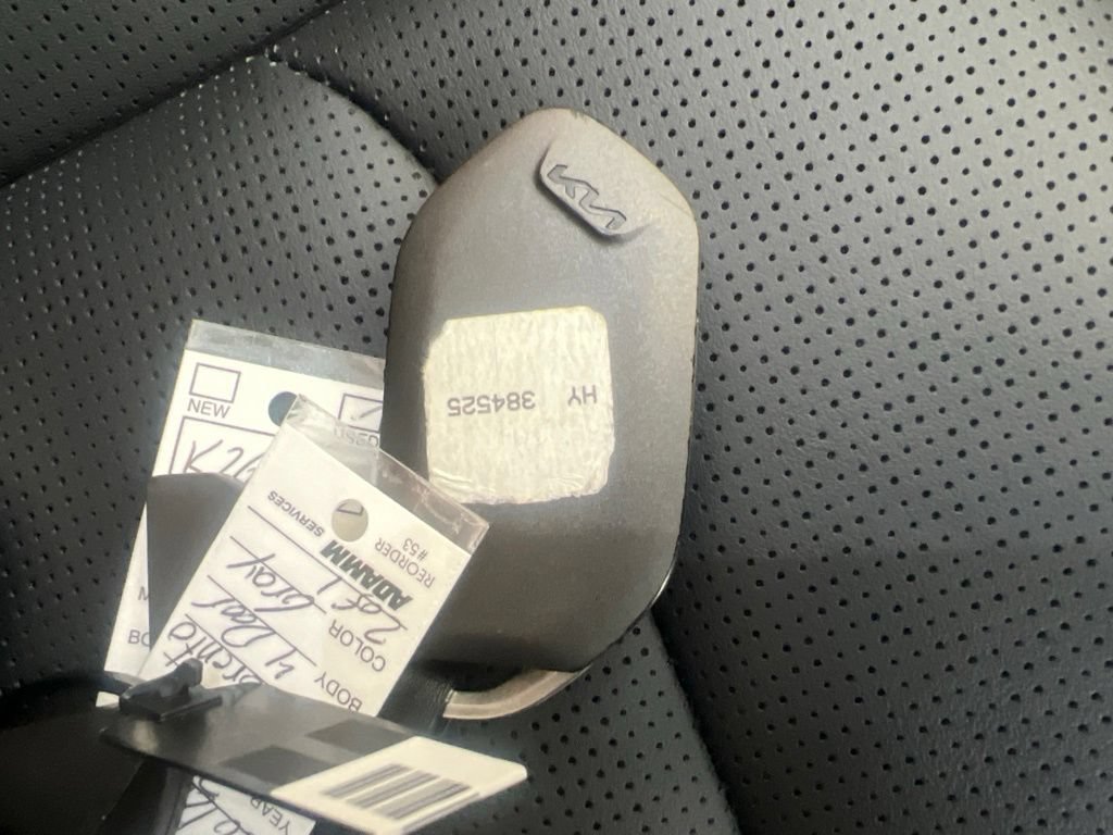 Certified 2025 Kia Sorento S w/ Panoramic Sunroof Package FWD image 25