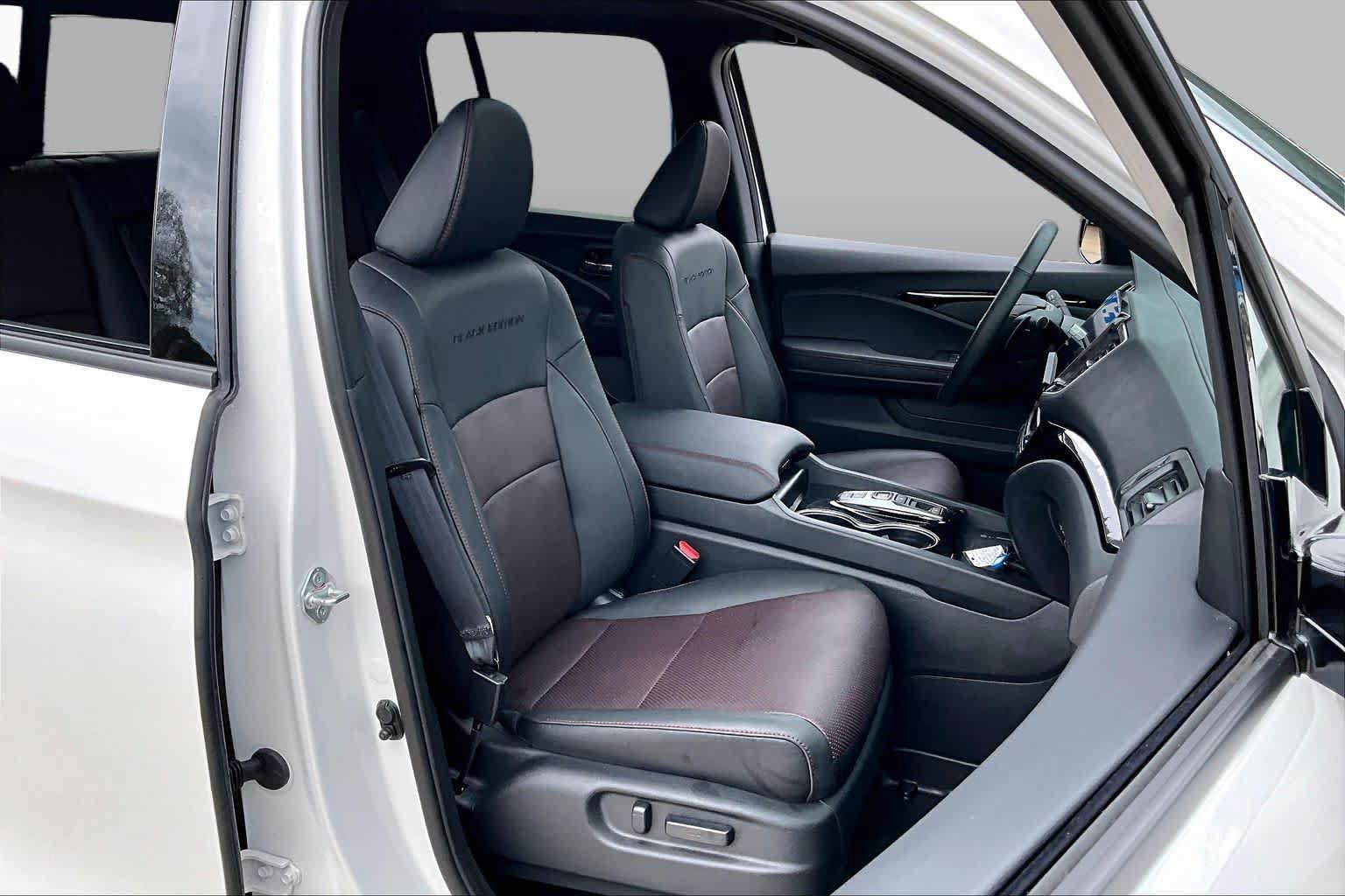 Certified 2026 Honda Ridgeline Black Edition image 9