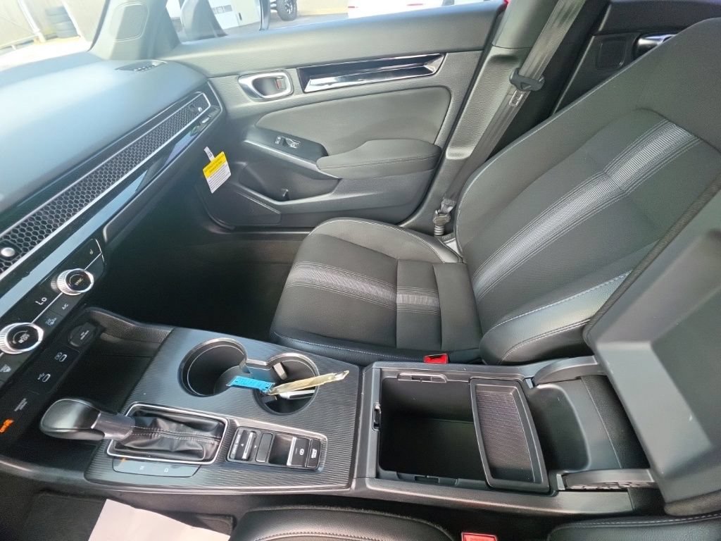 Used 2025 Honda Civic Sport Touring image 24