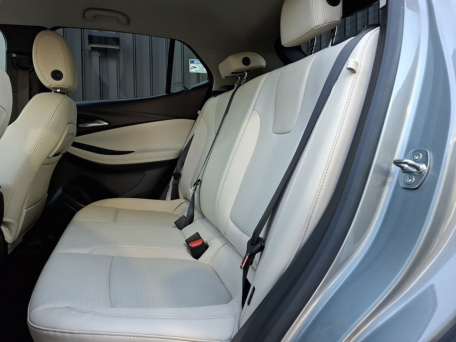 Certified 2023 Buick Encore GX Preferred w/ Cold Weather Comfort Package FWD image 10