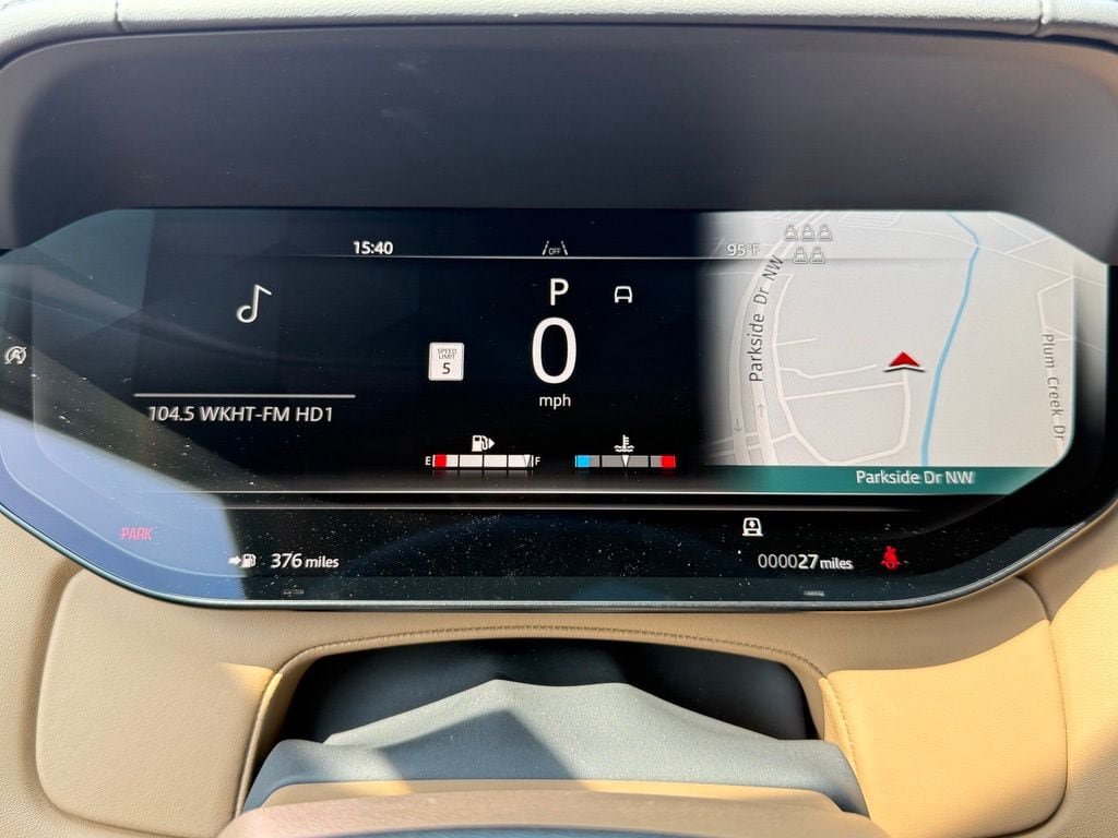 New 2026 Land Rover Range Rover Long Wheelbase SE AWD/4WD image 29