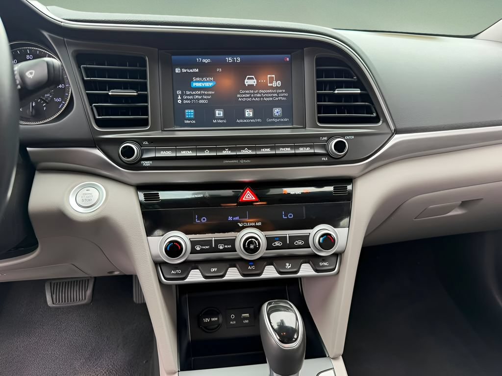 Used 2020 Hyundai Elantra Value Edition FWD image 13