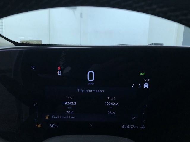 Used 2024 Buick Encore GX Sport Touring image 25