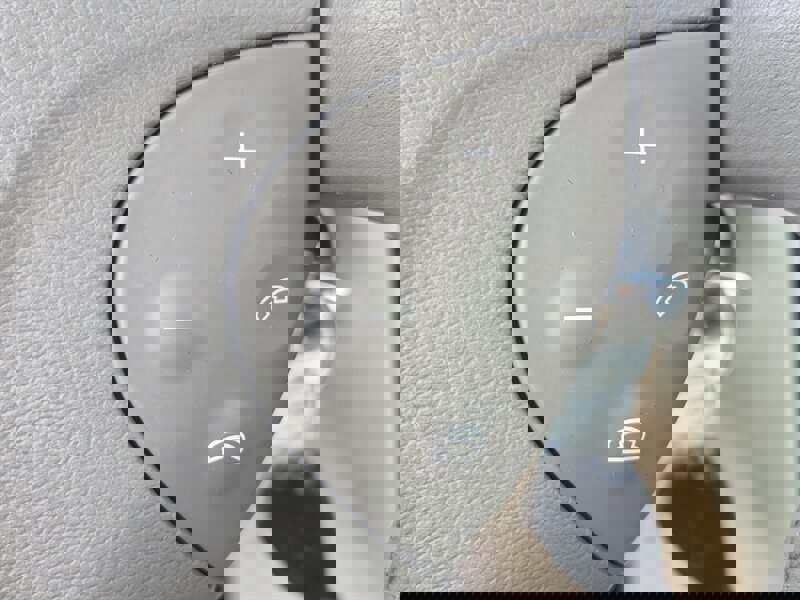 Used 2003 Mercedes-Benz E 320 Sedan image 26