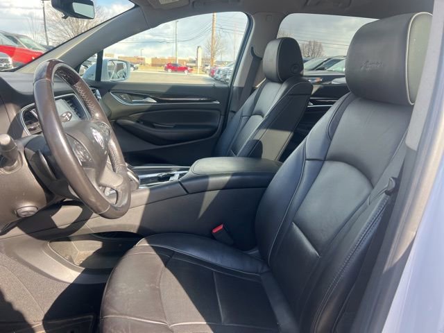 Used 2020 Buick Enclave Avenir w/ Avenir Technology Package image 24