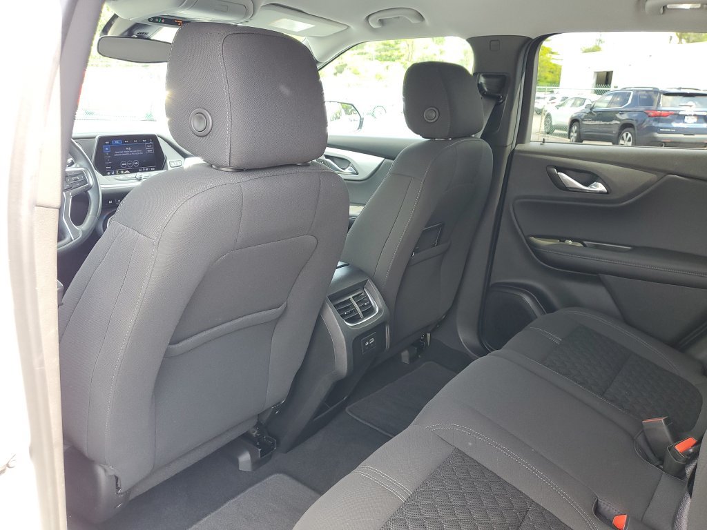 Used 2021 Chevrolet Blazer LT AWD/4WD image 29