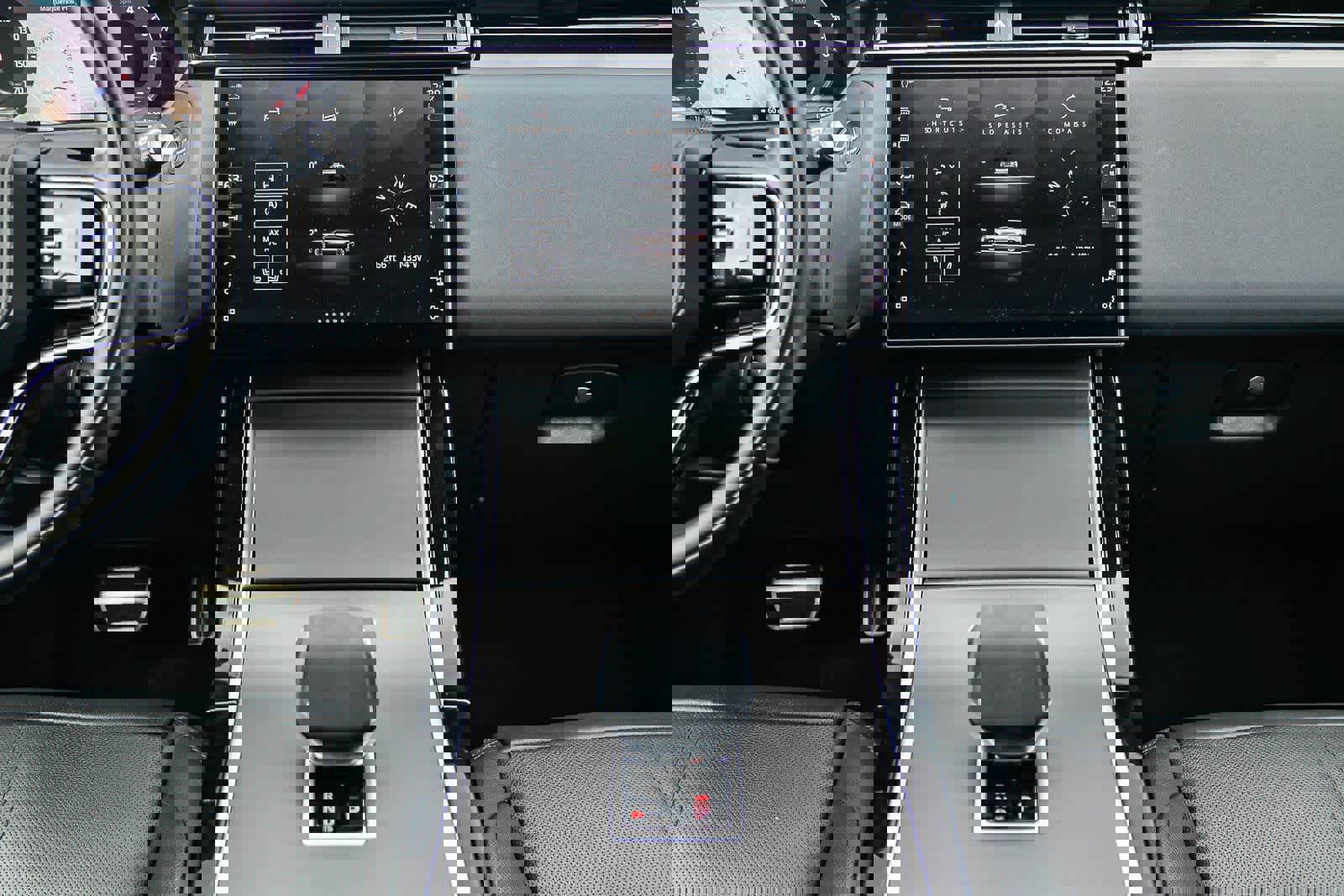 Used 2025 Land Rover Range Rover Velar Dynamic SE image 13