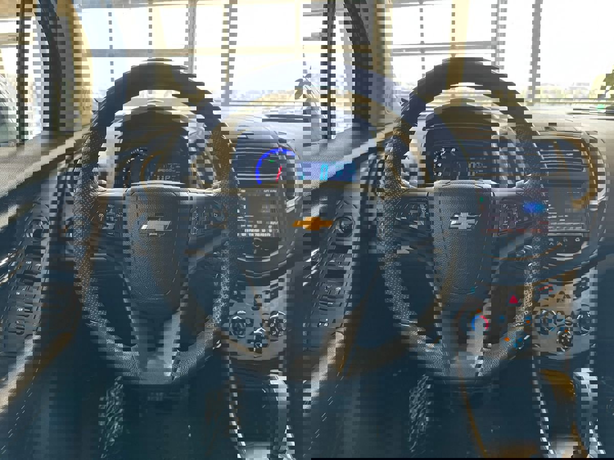 Used 2015 Chevrolet Trax LT FWD image 33