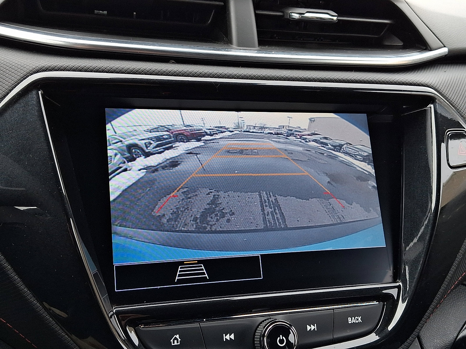 Used 2023 Chevrolet TrailBlazer RS w/ Convenience Package image 17