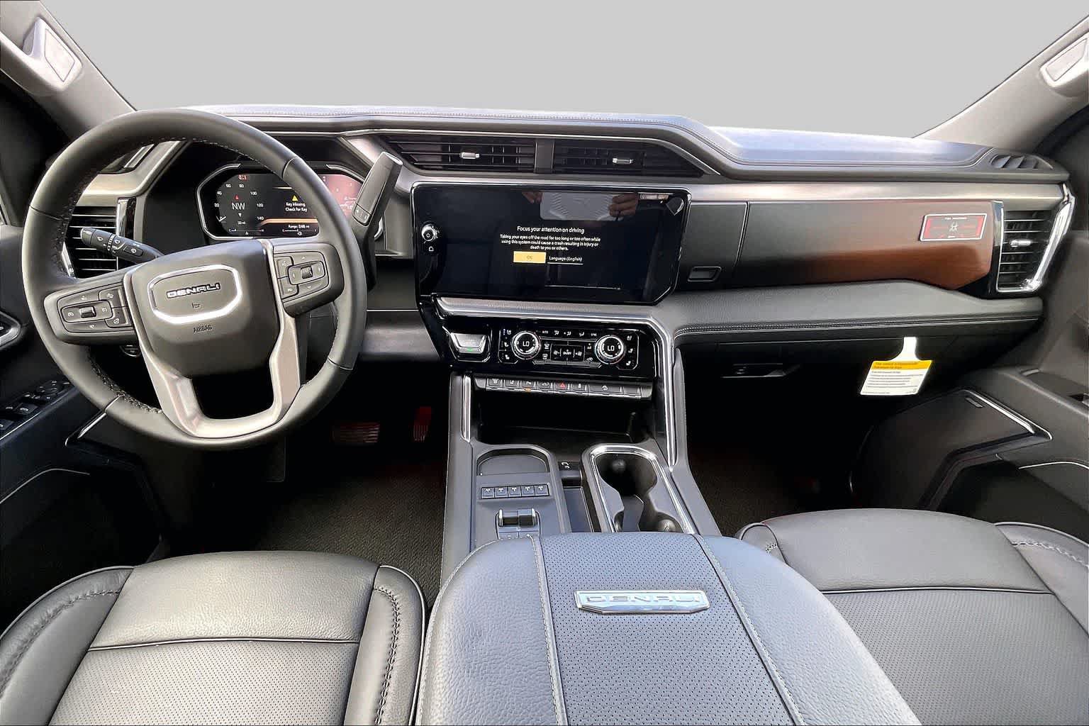 New 2026 GMC Sierra 2500 Denali w/ Denali Reserve Package AWD/4WD image 5