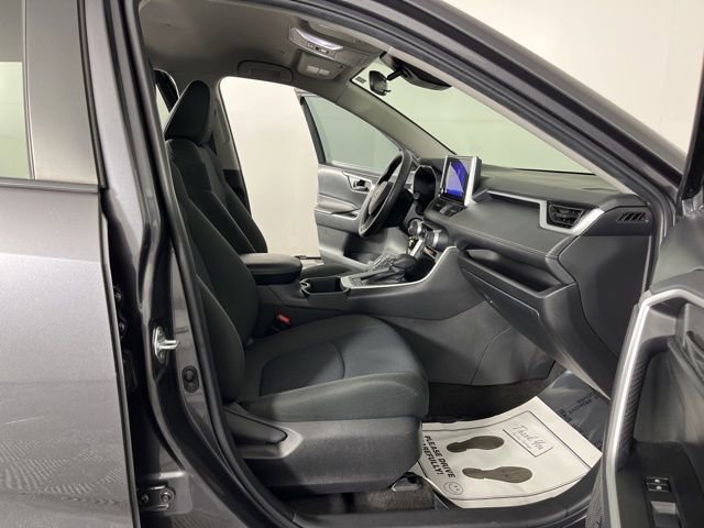 Used 2023 Toyota RAV4 LE FWD image 42