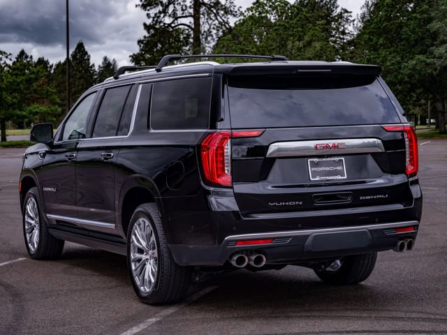 Used 2024 GMC Yukon XL Denali w/ Denali Reserve Package AWD/4WD image 3