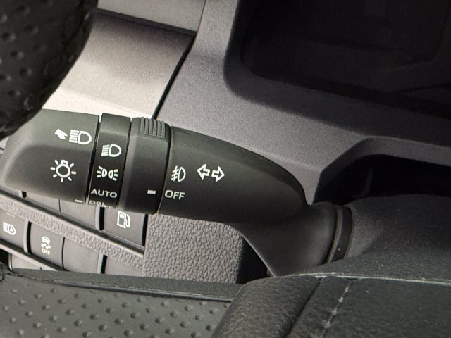 New 2026 Toyota 4Runner SR5 AWD/4WD image 13