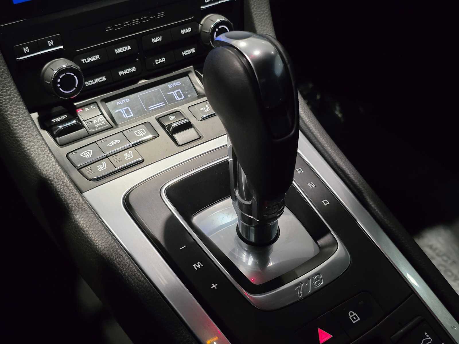 Used 2024 Porsche 718 Boxster S RWD image 37