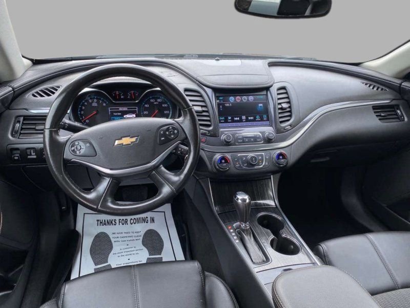 Used 2017 Chevrolet Impala LT w/ Convenience Package image 26
