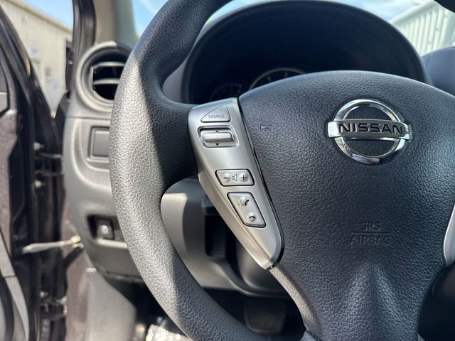 Used 2015 Nissan Versa S FWD image 16